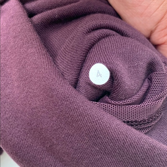 Lululemon &go Destination Hoodie - Picture 7 of 8